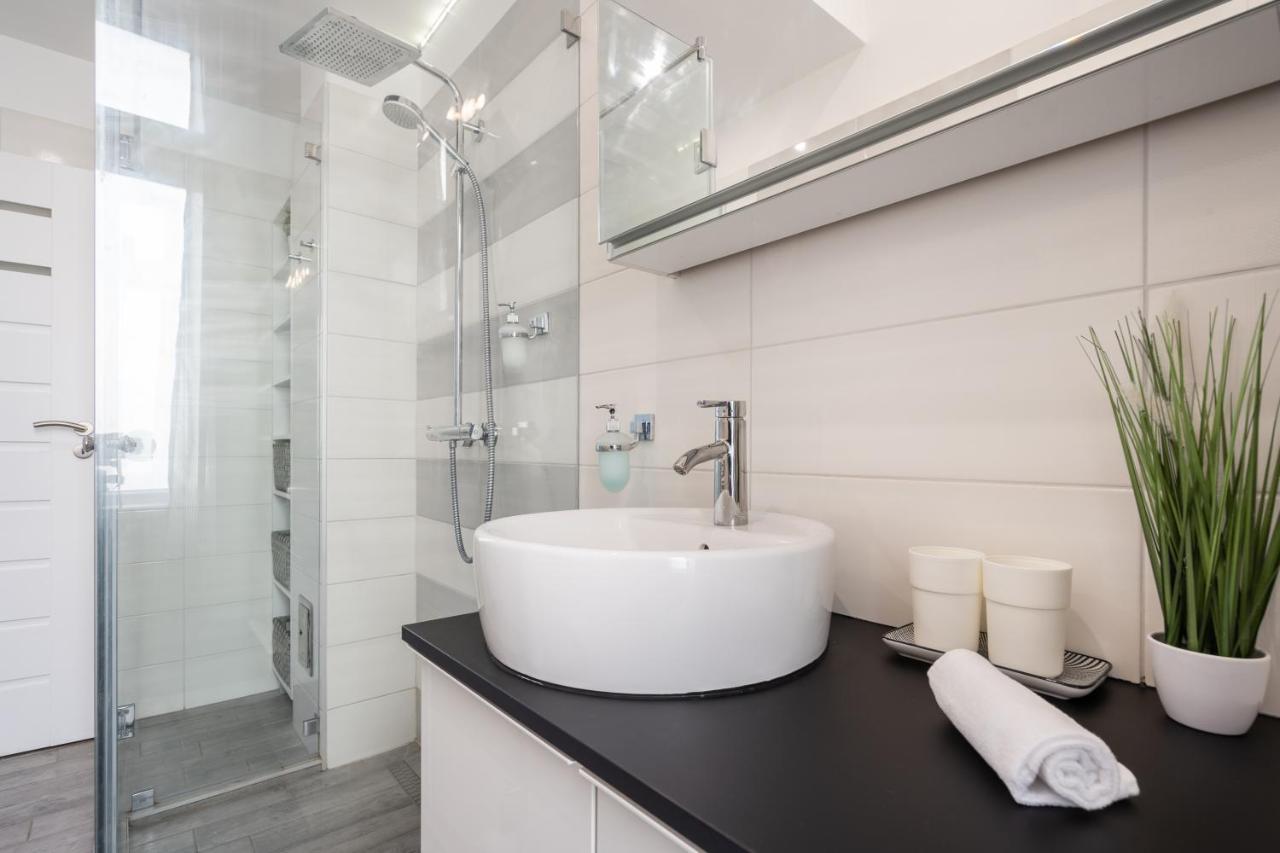 Bpr Chic Gem In The Heart Of The Apartment Budapest