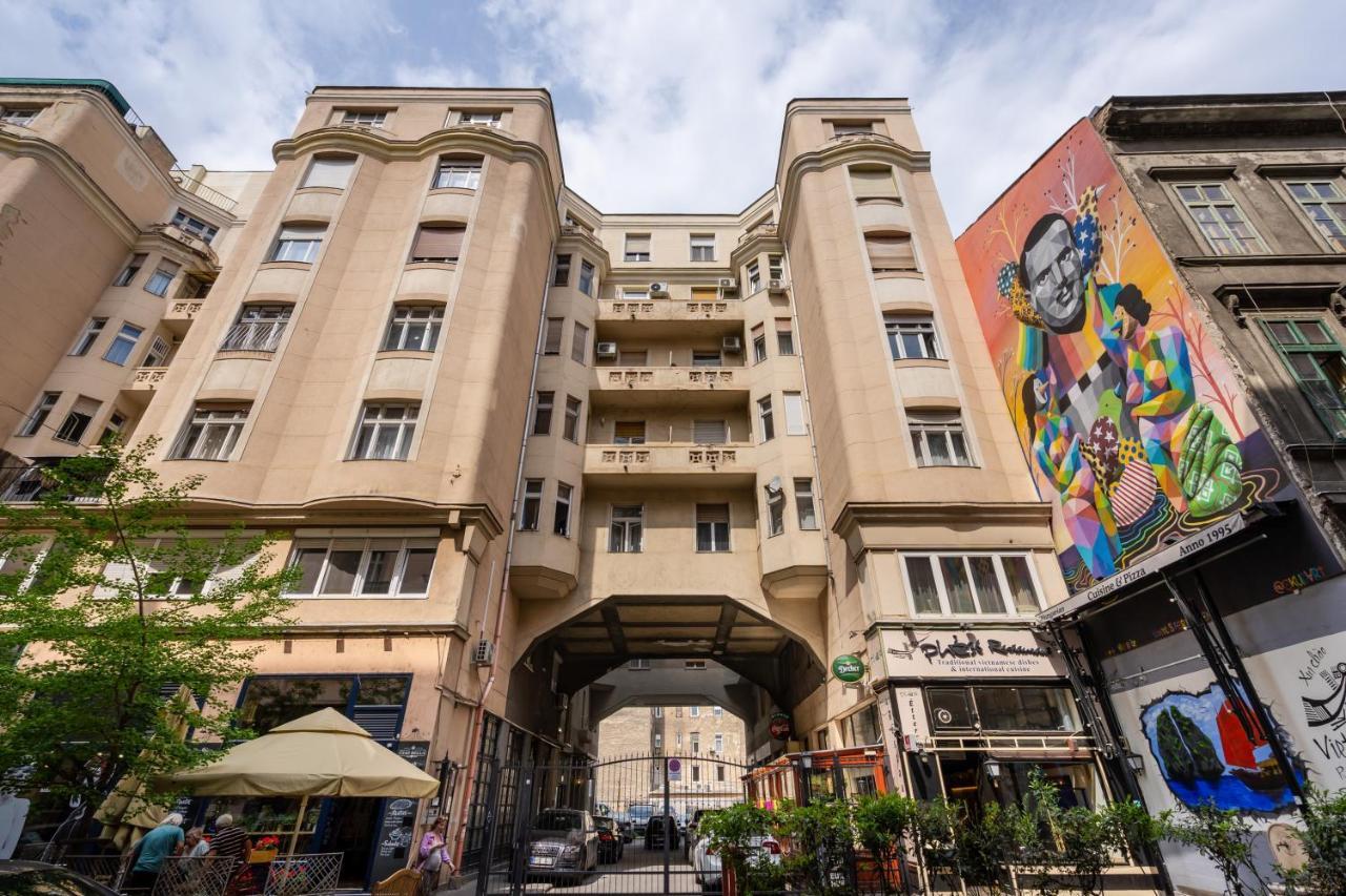 Bpr Chic Gem In The Heart Of The Apartment Budapest